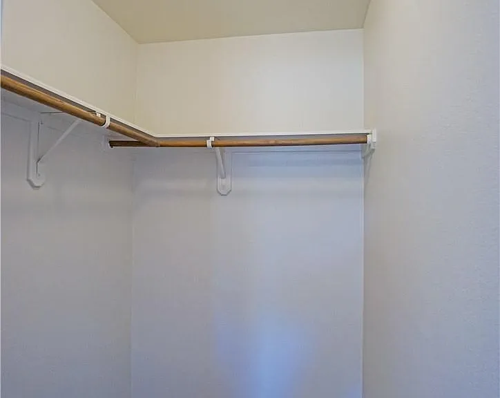 2903 Don Hill Ln — Photo 12