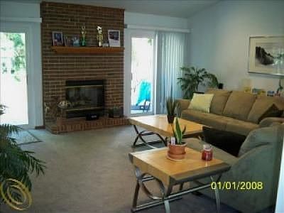 3rd image of 2500 Woodmont Dr W