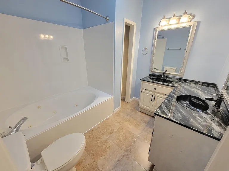 2225 Prytania Cir — Photo 11