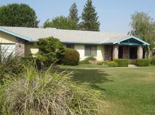 1737 N Wilson Pl, Porterville, CA