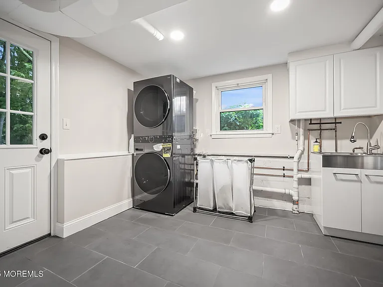 13 Woodland Rd — Photo 27