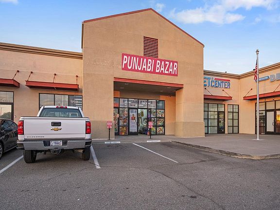 3rd image of 1325 Historical Plaza Way