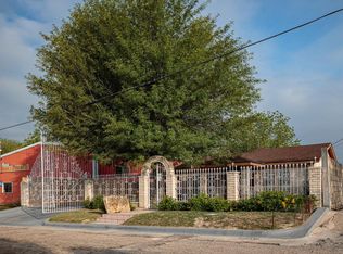 602 E 6th St, Del Rio, TX 78840