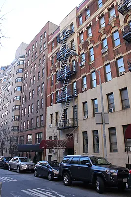 Rented by Solil Management | media 1