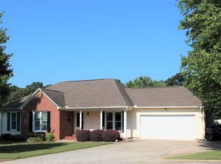 105 N Chancelor Dr, Simpsonville, SC 29681