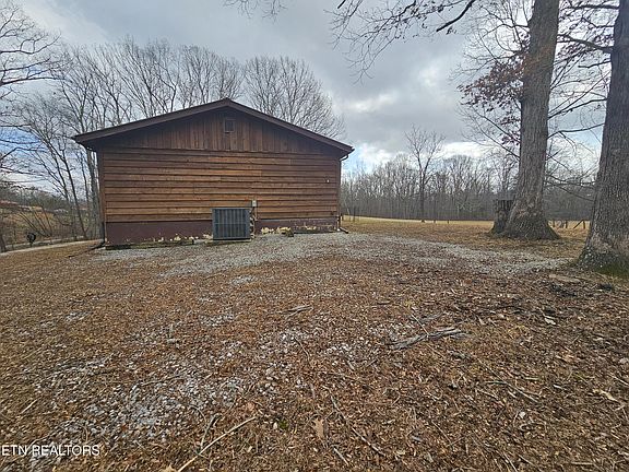 5th image of 911 Big Ridge Rd