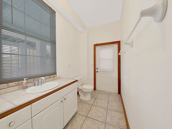 2nd image of 2340 Carambola Ln