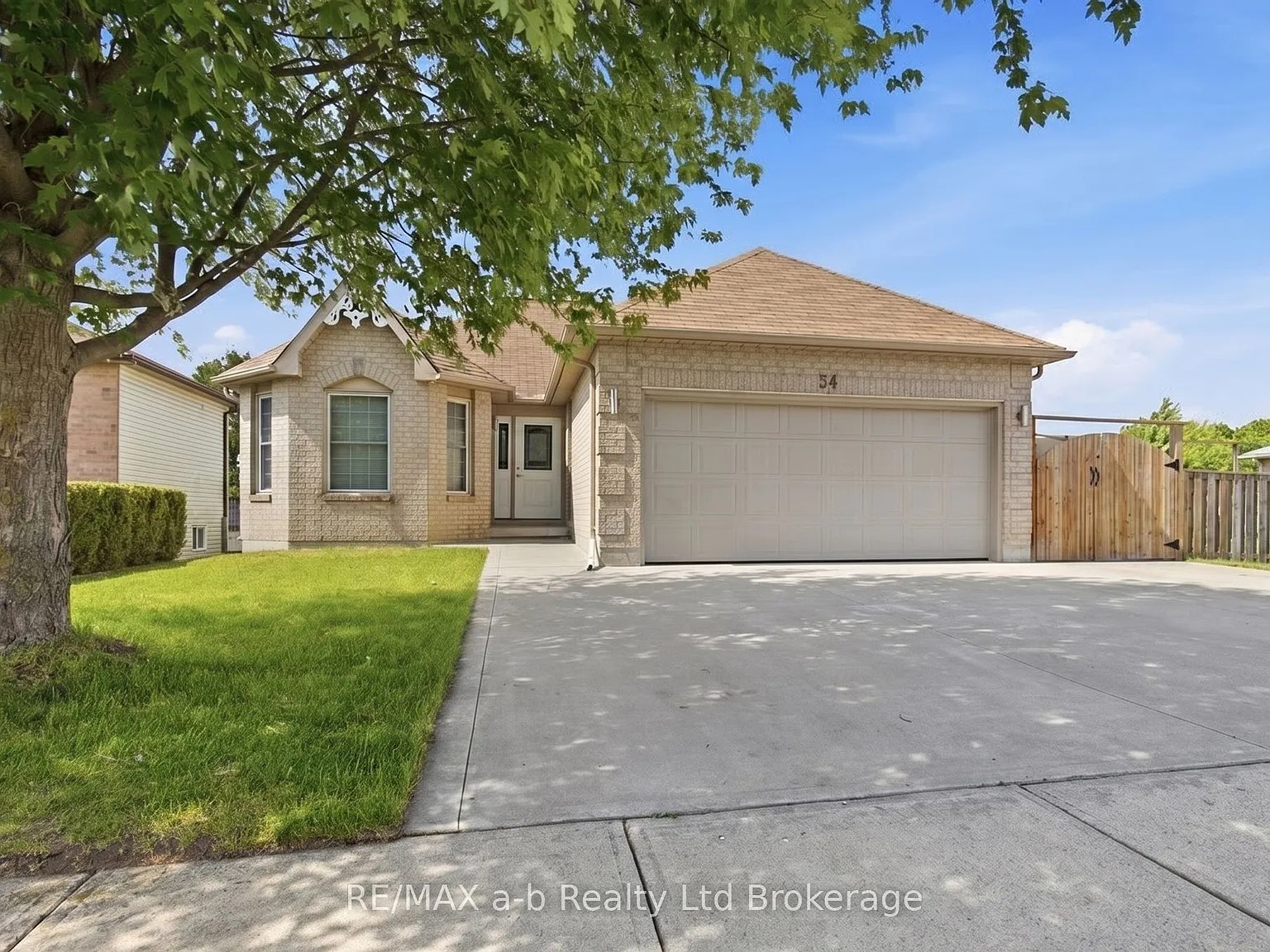 3 bed, $2,650 — Photo 1