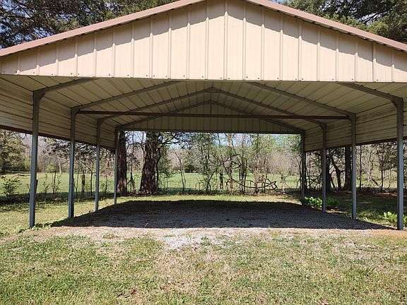 4th image of 348 Straight Gut Rd