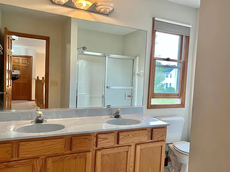 780 Sigmund Rd — Photo 17