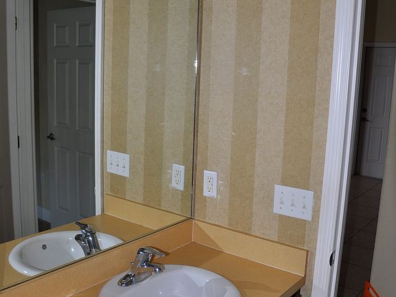 3rd image of 6065 Grissom Pkwy