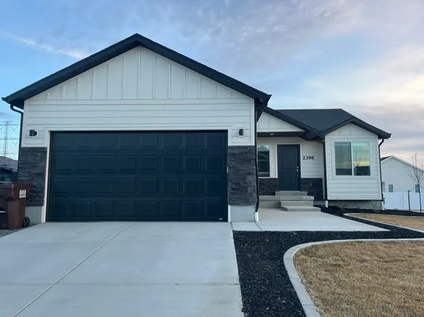 2396 E Boxwood Ln #2, Eagle Mountain, UT 84005