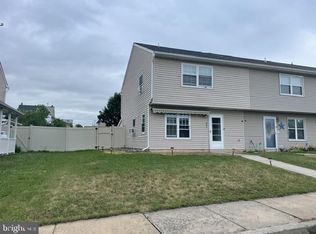461 Blaker Dr, East Greenville, PA 18041
