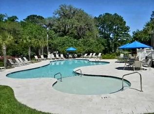 35 Downing Dr, Beaufort, SC 29907