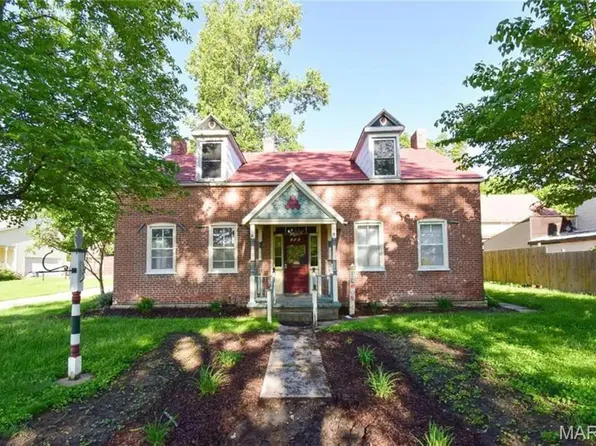 606 Washington St, Hermann, MO 65041