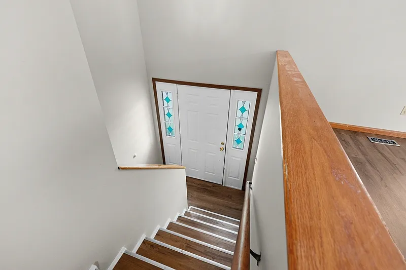 3 bed, 2.0 bath, $2,100 — Photo 3