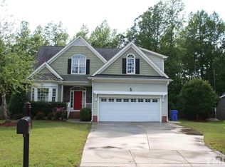 1404 Forest Berry Ct, Fuquay Varina, NC 27526