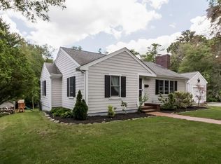 52 Forest Avenue Ext, Plymouth, MA 02360