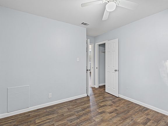 5th image of 4161 Rebecca Rd