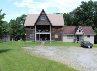 954 Harvey White Cemetery Rd, Summer Shade, KY 42166