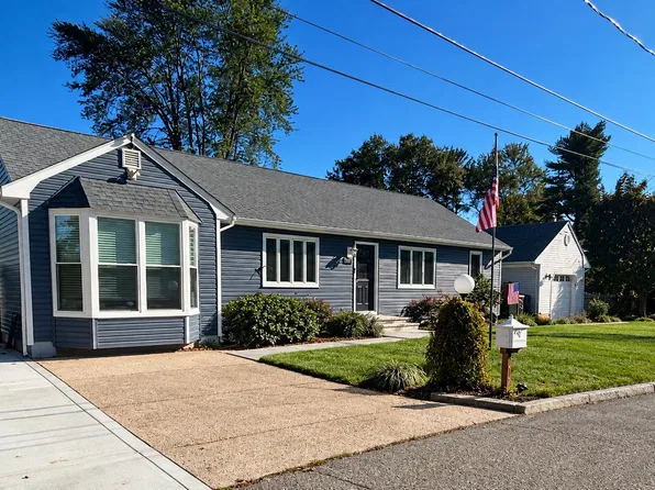 1417 Anchor Avenue, Beachwood, NJ 08722