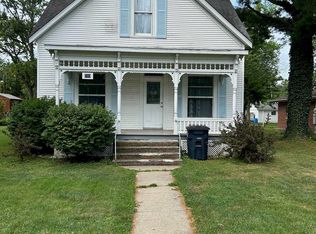 209 W Broad St, Raymond, IL 62560