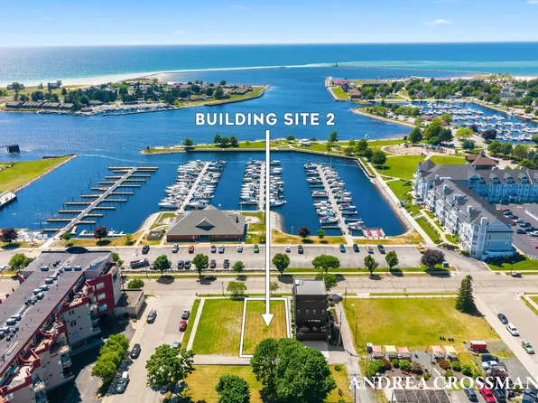 413 S Rath Avenue Gate #2, Ludington, MI 49431