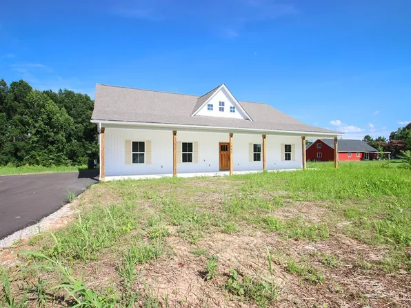 1843 Three Island Rd, Walling, TN 38587
