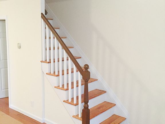 2nd image of 15518 Linden Blvd