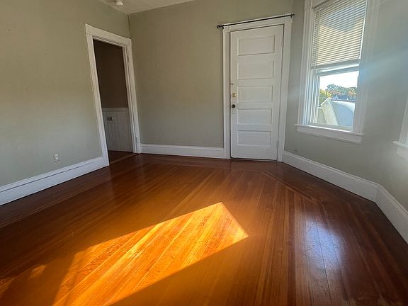2nd image of 14 Brightridge Ave #3