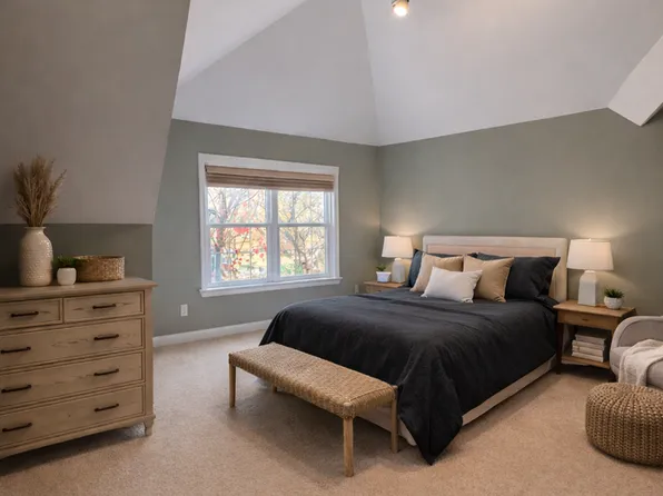 2105 - 2107 E 5th St, 2105-2107 E 5th St, Duluth, MN 55812