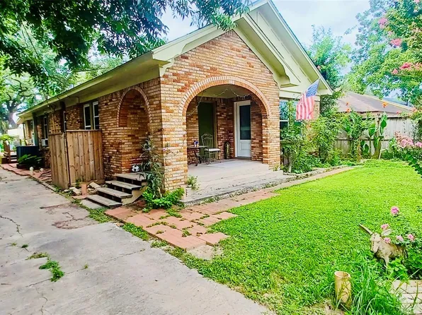 610 Caplin St, Houston, TX 77022