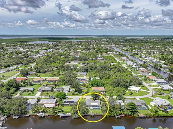 18430 Burkholder Cir, Pt Charlotte, FL 33948