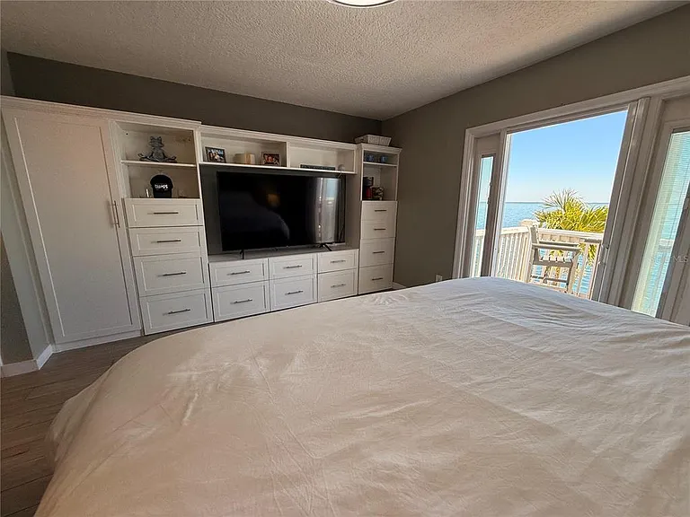 4942 Coquina Key Dr SE — Photo 11