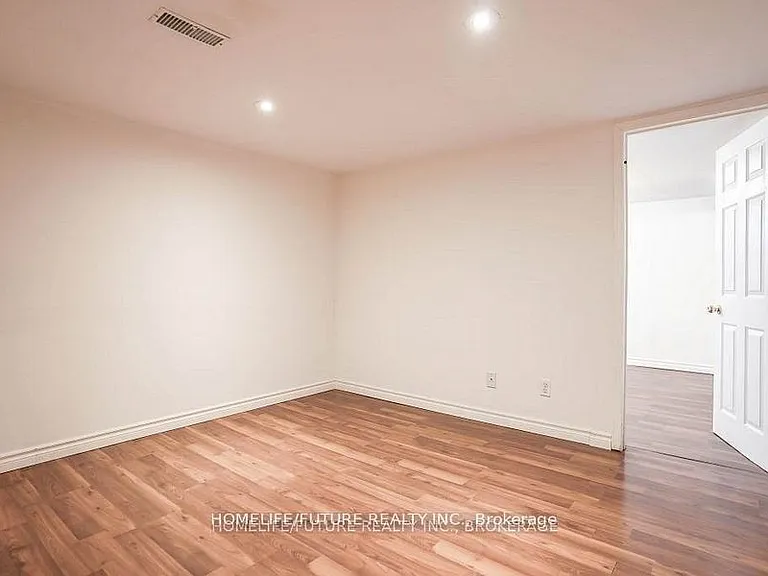 48 Farmcrest Dr #BASEMENT — Photo 9