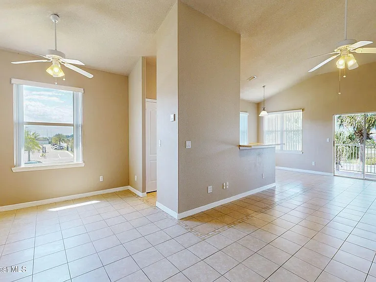916 Ocaso Ln #206 — Photo 25