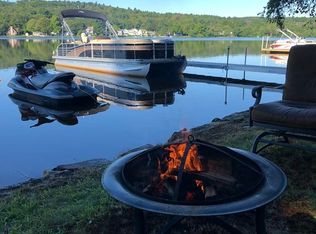 24 Collette Dr, Holland, MA 01521