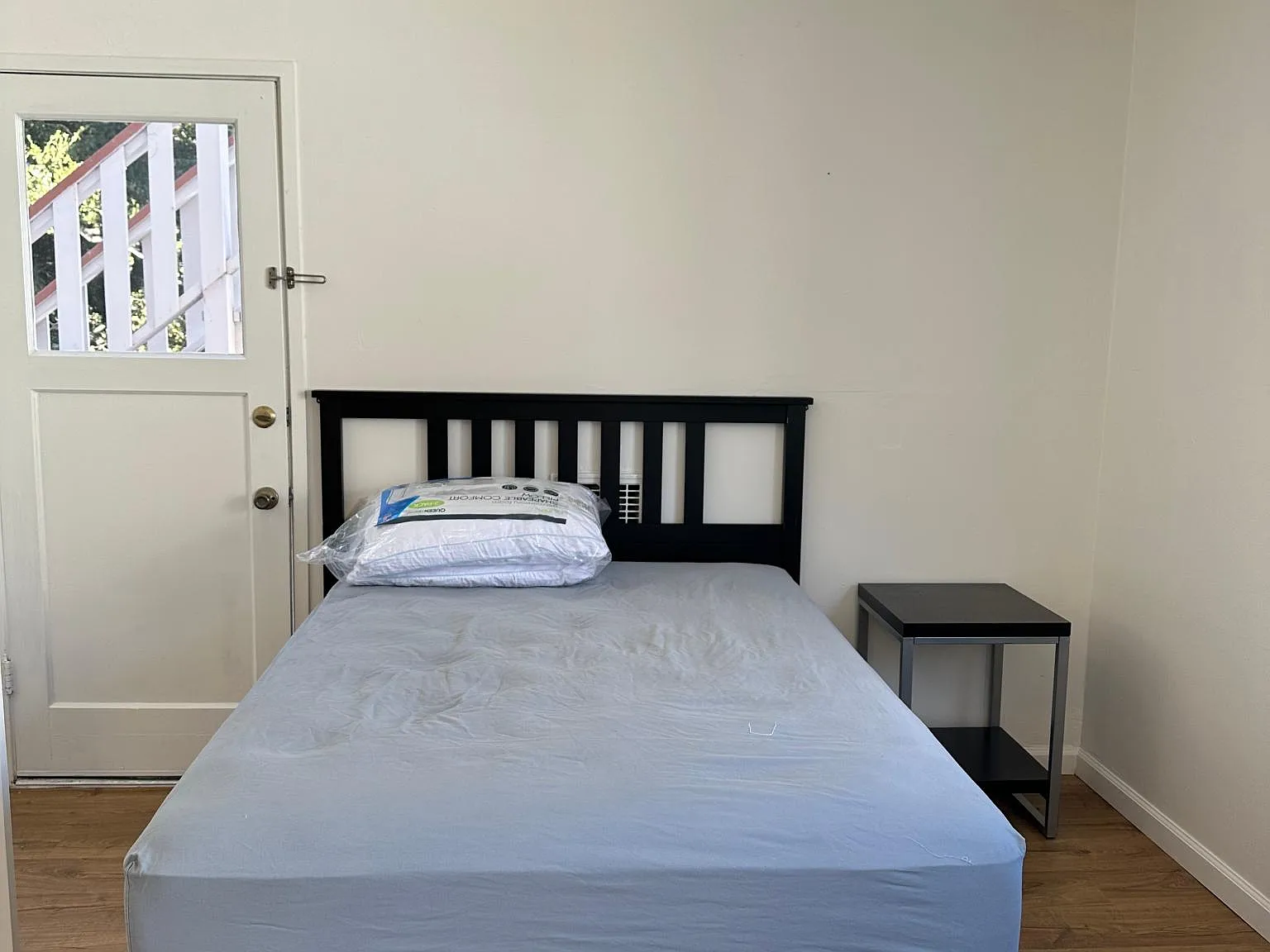 108 Seeno St — Photo 3