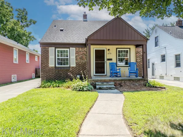 1173 Columbia Rd, Berkley, MI 48072