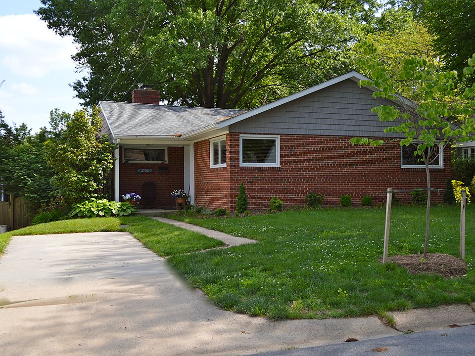 2nd image of 3708 Stewart Dr