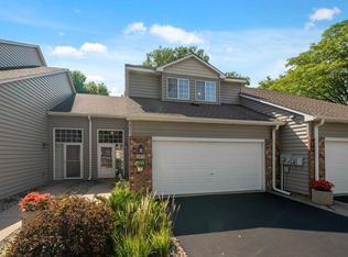 2473 Lockwood Dr #53, Saint Paul, MN 55120