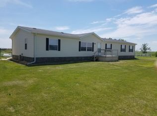 703 W 2nd St, Woonsocket, SD 57385