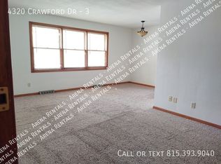 4320 Crawford Dr #3, Rockford, IL 61114
