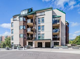 54 Blue Springs Dr #41, Waterloo, ON N2J 4M4