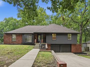4606 NW 83rd St, Kansas City, MO 64151