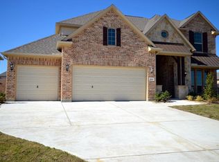 11811 Eden Run Ct, Cypress, TX 77433