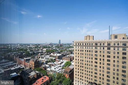2020 Walnut St Photo 1