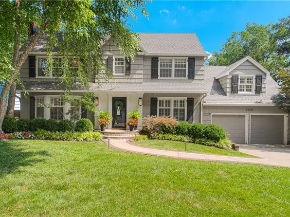 1204 W 70th St, Kansas City, MO 64113