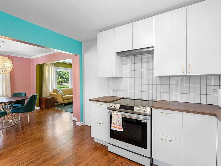 3363 Mimosa Dr — Photo 14