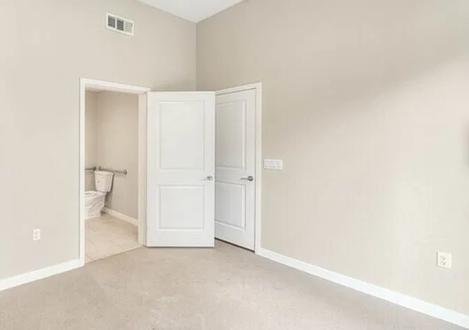 2 bed, $1,500 — Photo 2